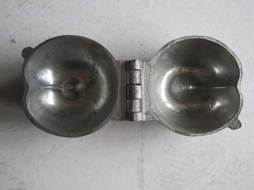 Antique victorian piece - victorian,