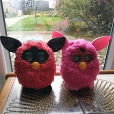 Hasbro 2012 Furbys x 2