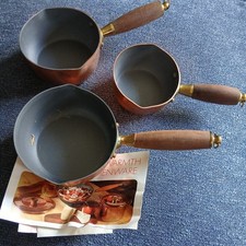 Set 3 Small Vintage Pipkin