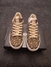 Ladies/girls Dkny Trainers