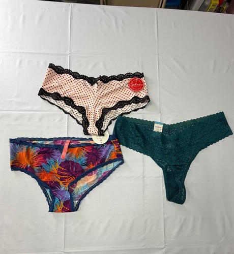 Nwt pairs panties 2 - nwt,