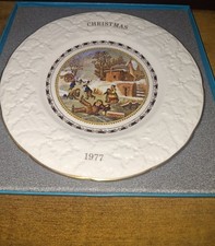 1977 Coalport Christmas Plate