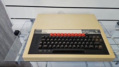 Acorn bbc micro computer - acorn,