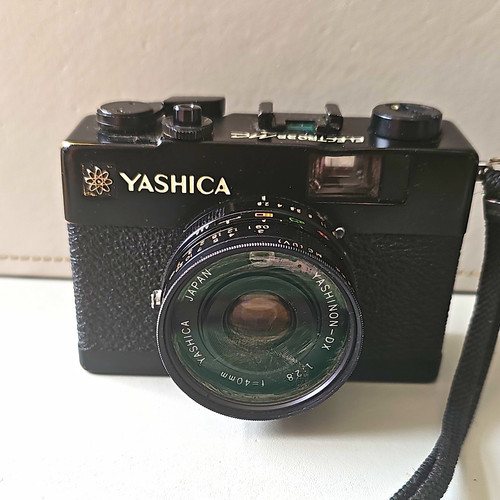Yashica electro black - electro, mc