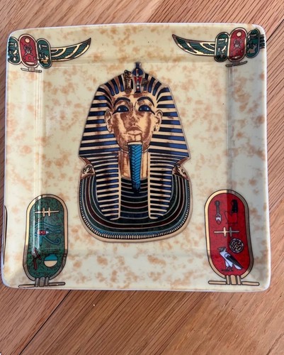 Porcelain plate from the - porcelain,
