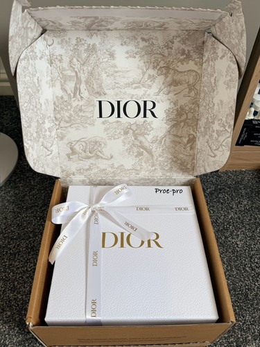 Dior empty white gift box - dior,