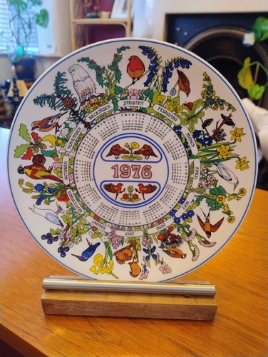 1976 wedgwood calendar - 1976, plate