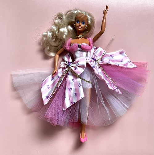 Sindy 1990 vintage - 🩶,