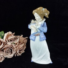 TENGRA Porcelain Figurine Girl with Doll (1970s) bookcase figure ornoment decor