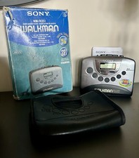 Sony WM-FX251 Cassette/Radio
