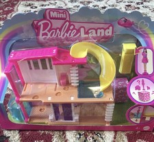 Barbie Mini Barbie Land Set