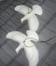 Pair of White doves Christmas