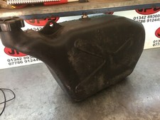 Plastic petrol tank / cap X