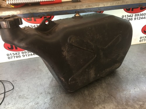 Plastic petrol tank cap x - cap,