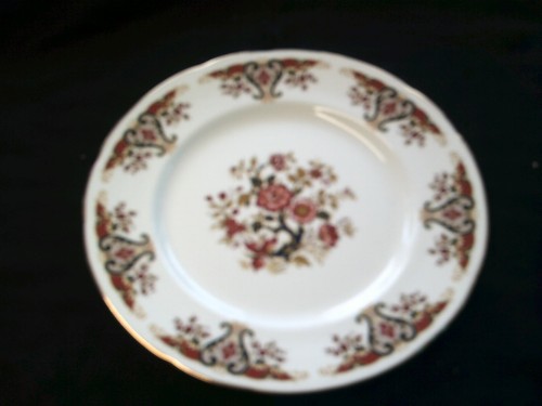 Colclough royale dinner - royale, plates
