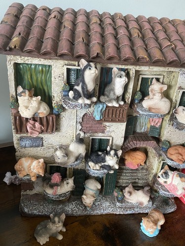 Vintage house clearance - ,