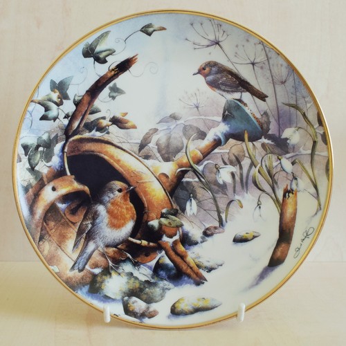 Danbury mint bird plate robins - danbury,