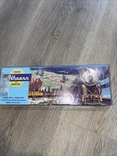 Athearn HO Scale  Southern Pacific  Locomotive