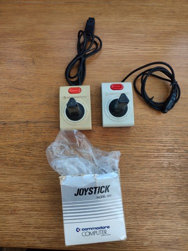 Commodore 1311 joysticks - 2,