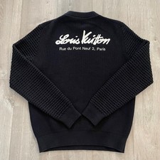 LOUIS VUITTON Embroidered