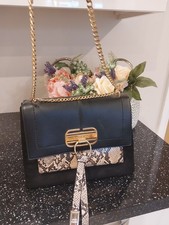 RIVER ISLAND HANDBAG 2 ZIPPED POCKETS ON INSIDE LONG STRAP PICK UP POST *