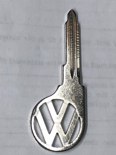 Volkswagen baywindow s67 key - volkswagen,