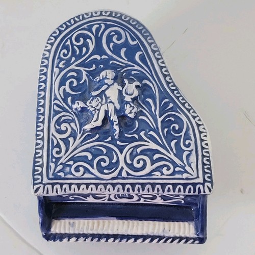 Baby grand piano trinket - grand,