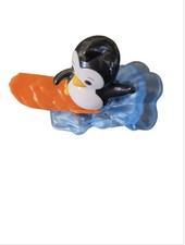 KINDER SURPRISE MAXI PENGUIN