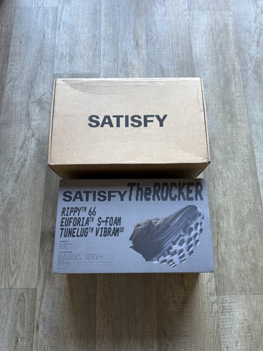 Satisfy running the rocker - satisfy,