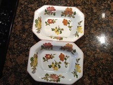 Pair of Wedgwood ' Kimono ' Georgetown collection Vegetable dishes VGC