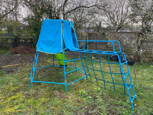 Garden climbing frame - tp,