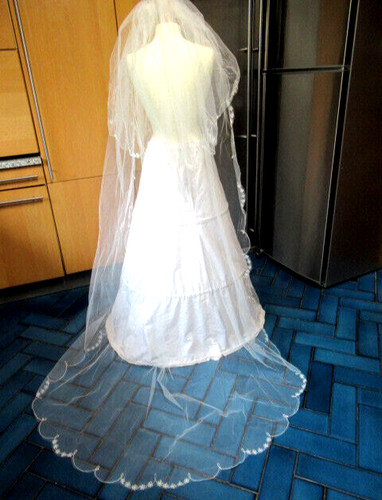 Veil ivory tulle hanging - ,