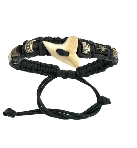 Black shark tooth - black, up