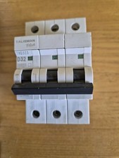 BILL/ MEM D32 AMP TRIPLE POLE 3-PHASE CIRCUIT BREAKER MCB