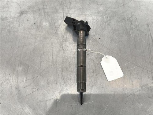 A6420700587 injector mercedes - a6420700587,