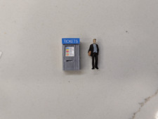 HO Scale Ticket Vending