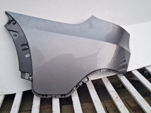 Bmw e70 rear - rear, left