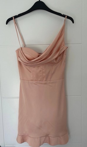 Bnwt polly peach satin - oh,