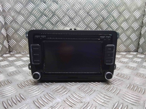 Tiguan music player with - 5n,