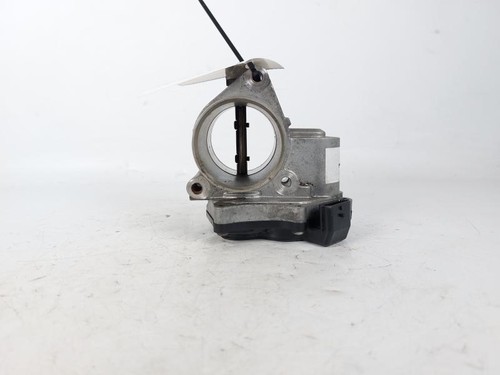 H8200744823 throttle body - throttle,