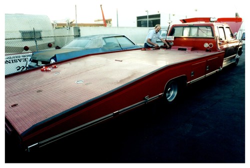 1980s classic red dually - 1980s, ramp