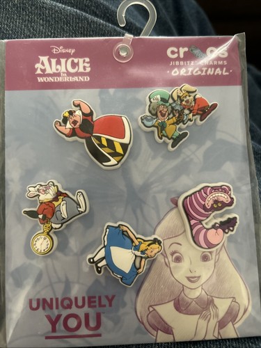 Disney alice wonderland - alice, in
