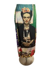 Petit Pois by Viviana G Frida