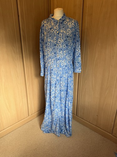 Zara blue white floral maxi - blue,