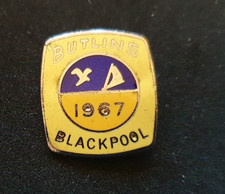 BUTLINS BADGE BLACKPOOL 1967