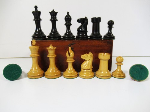 Antique chesss set - chesss, staunton