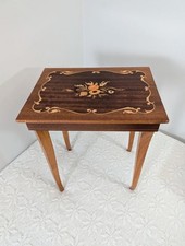 Vintage Floral Inlay Musical
