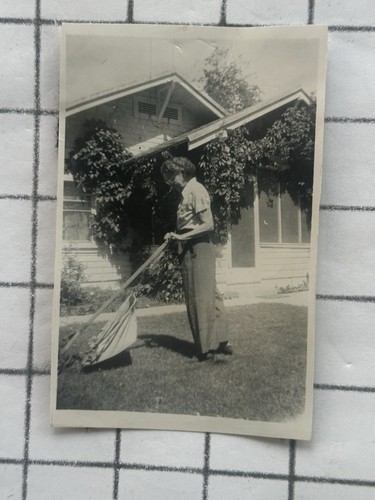 Vintage snapshot woman - snapshot,