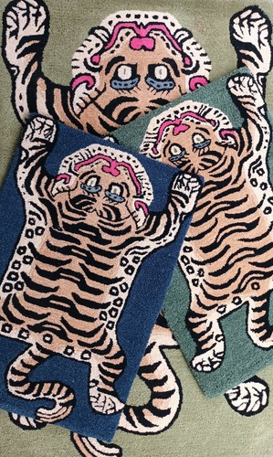Tibetan tiger rug - tiger, hand