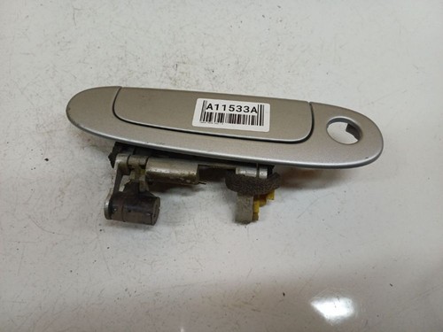 Toyota yaris 2003 - yaris, handle